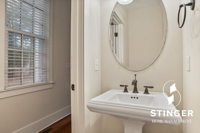 Building Photo - 30 Harford