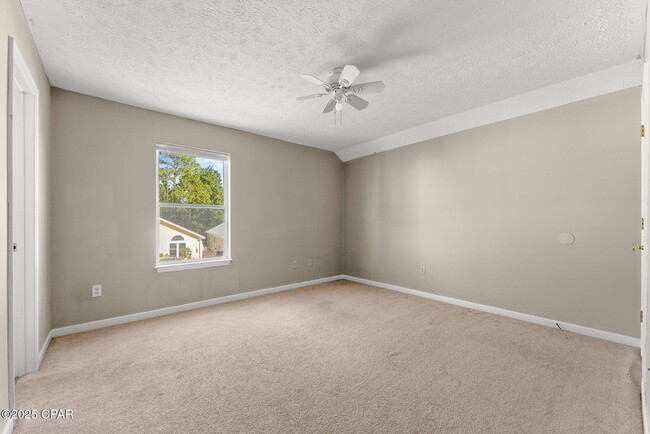 Building Photo - 133 White Cap Wy