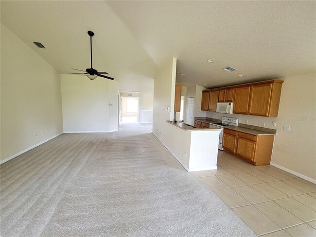 Building Photo - 4555 SW 52nd Cir