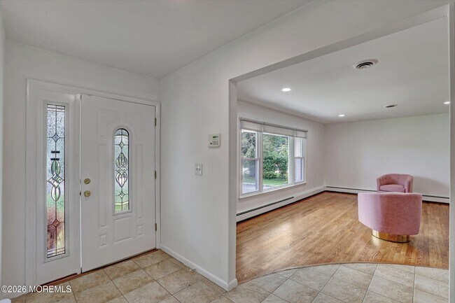 Building Photo - 125 Beechwood Ave