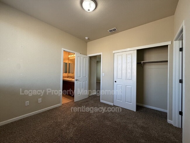 Building Photo - 12025 Mandolin Way