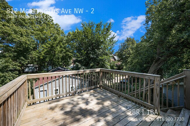 Building Photo - 812 Mc Reynolds Ave NW