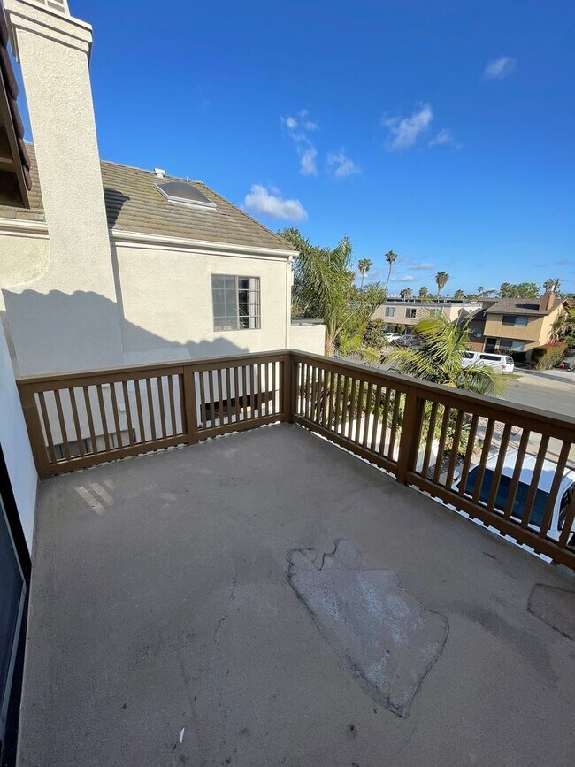 Building Photo - Beautiful Home in Pacific Beach