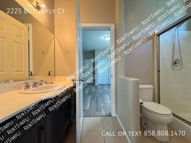 Building Photo - 2225 Butterfly Ct