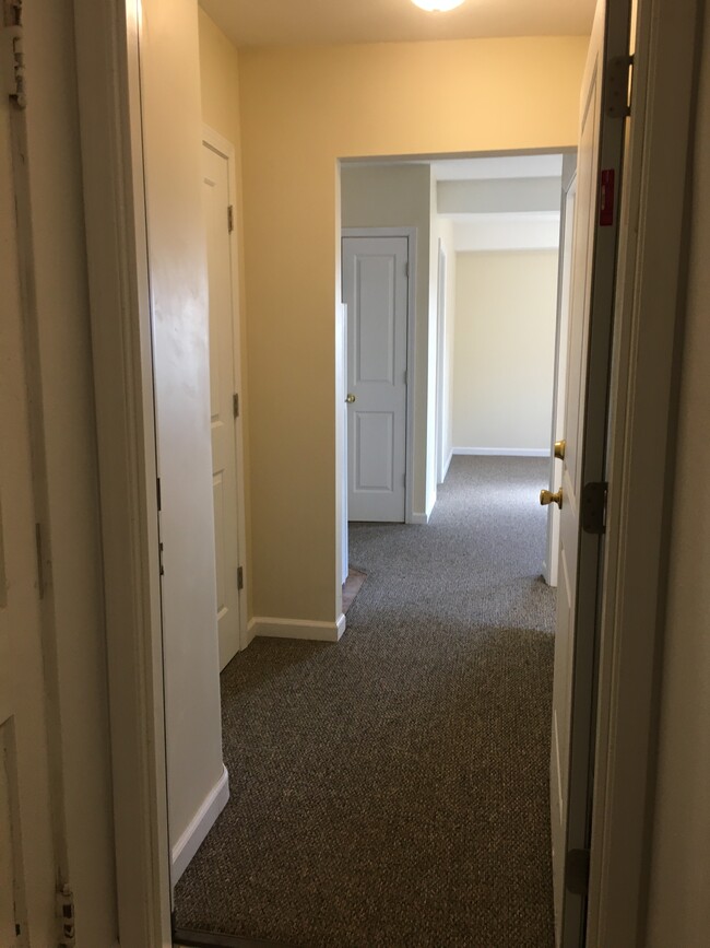 Entryway - 1600 Military St