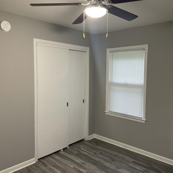 Building Photo - 5707 N 35th St