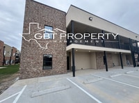Building Photo - 206 S Tucker Ln