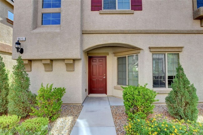 Primary Photo - 9615 Volk Ave