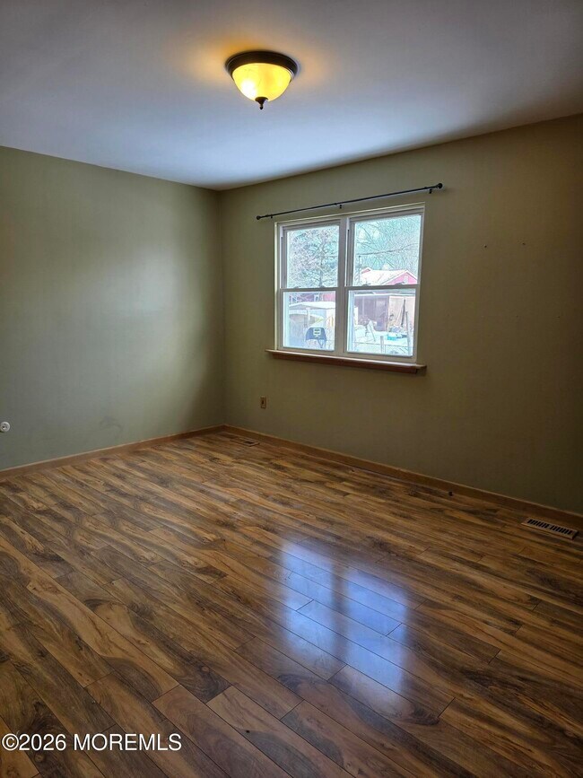 Building Photo - 22 Mizzen Dr