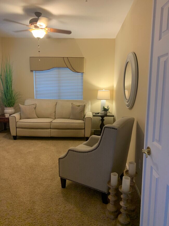 Building Photo - 15050 N Thompson Peak Pky