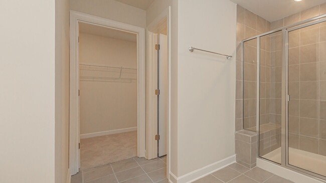 Building Photo - Picture-Perfect New Home in Clear Pond