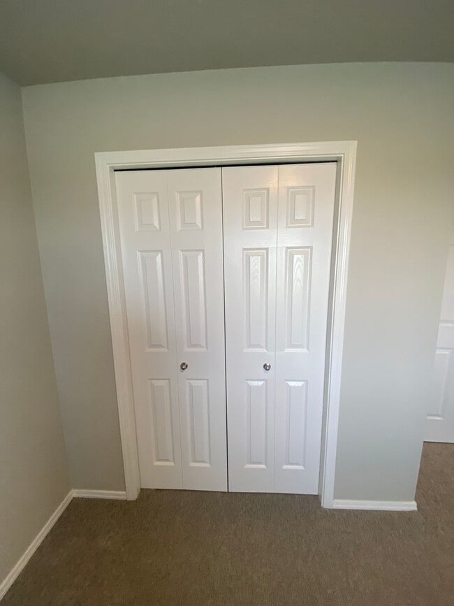 Building Photo - 5214 Clearfield Ct