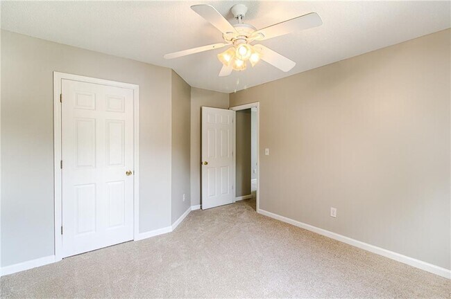 Building Photo - 2183 Serenity Dr NW