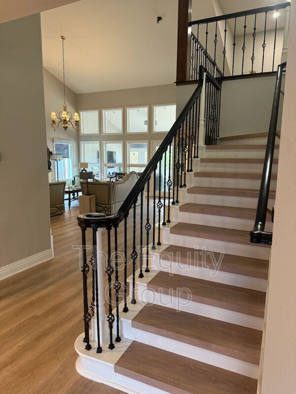 Building Photo - 5418 W Sweet Dr