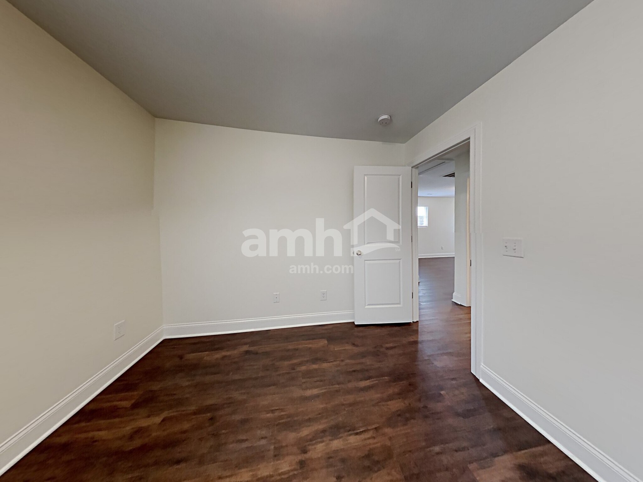 Building Photo - 7010 Bennett Dr.