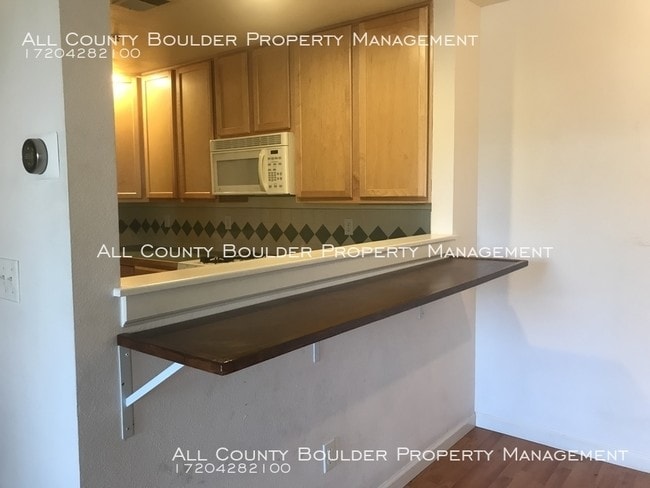 Building Photo - 1575 Zamia Ave