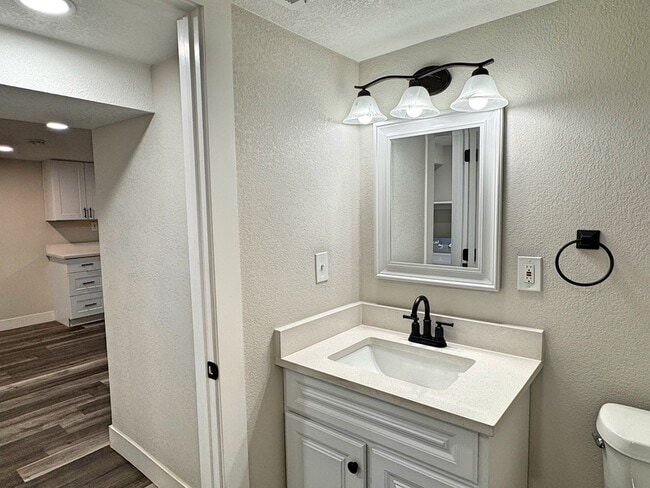 Building Photo - 3250 Meade St