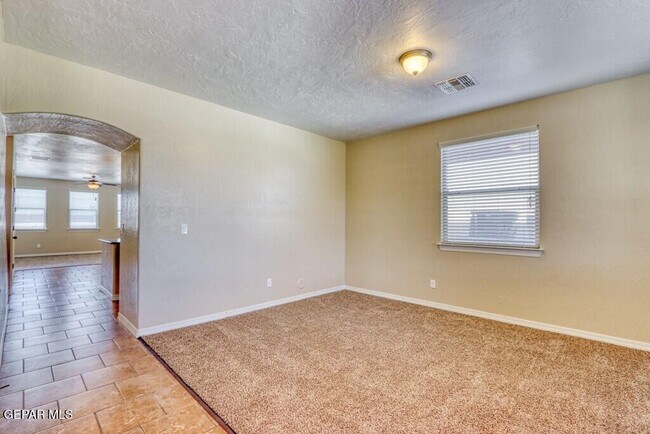 Building Photo - 13272 Emerald Glen St