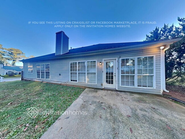 Building Photo - 6216 Nellie Ct SE