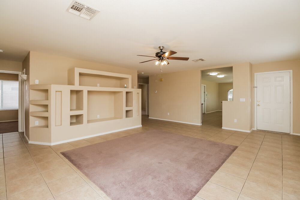 Building Photo - 11409 W Cambridge Ave