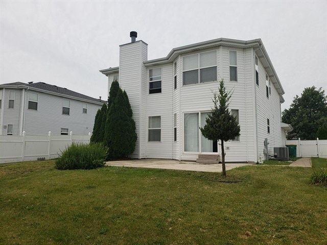 Building Photo - 2108 Primrose Dr