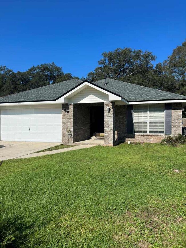 Primary Photo - Spacious, Stylish, and Move-In Ready – 4-B...