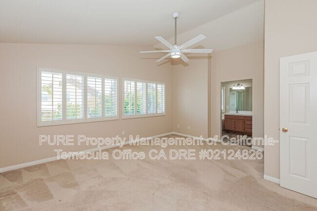 Building Photo - 24660 Lincoln Ave