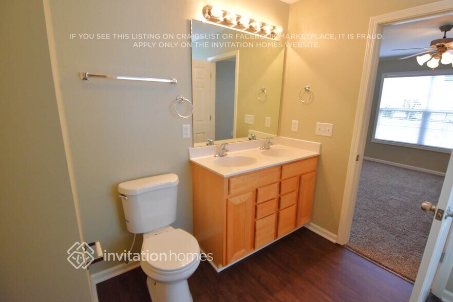 Building Photo - 7888 Smith Pond Dr