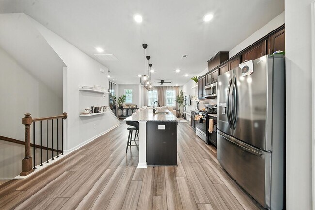 Building Photo - 5205 Invention Wy