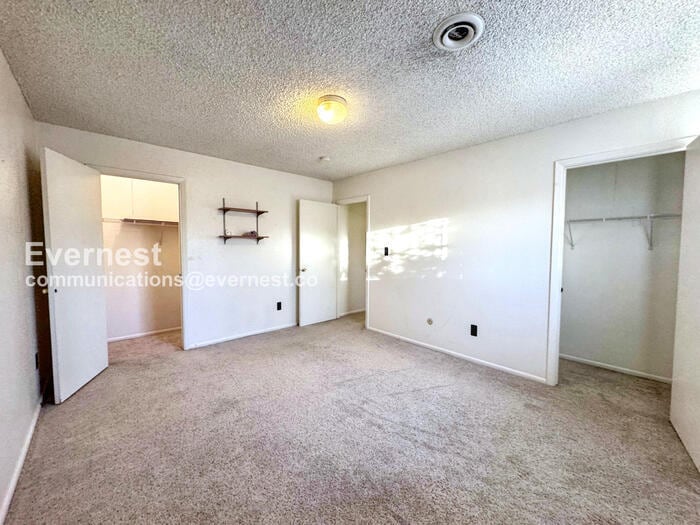 Building Photo - 8023 Wolff St