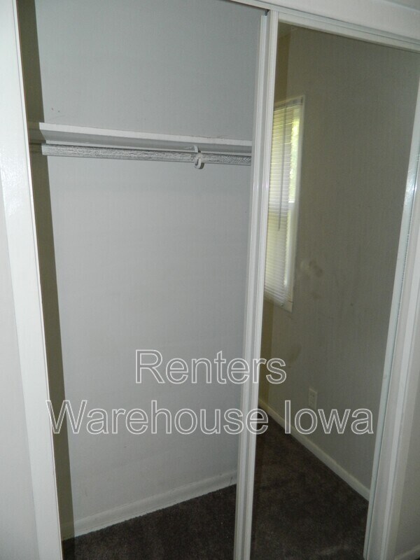 Building Photo - 4424 SE 8th St