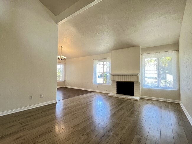 Building Photo - 5436 Mantua Ct