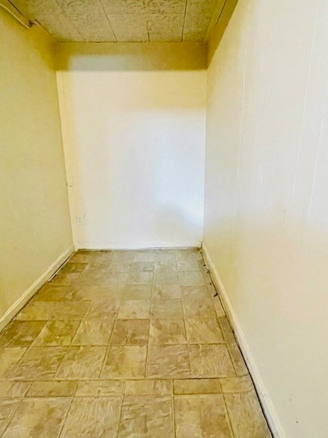 Building Photo - 181 School St