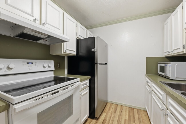 Building Photo - 4165 S 2700 W
