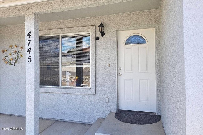 Building Photo - 4745 N Stallion Dr