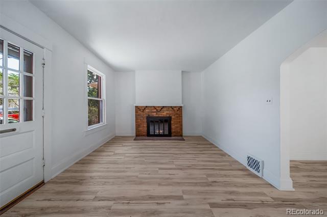 Building Photo - 1255 Adams St