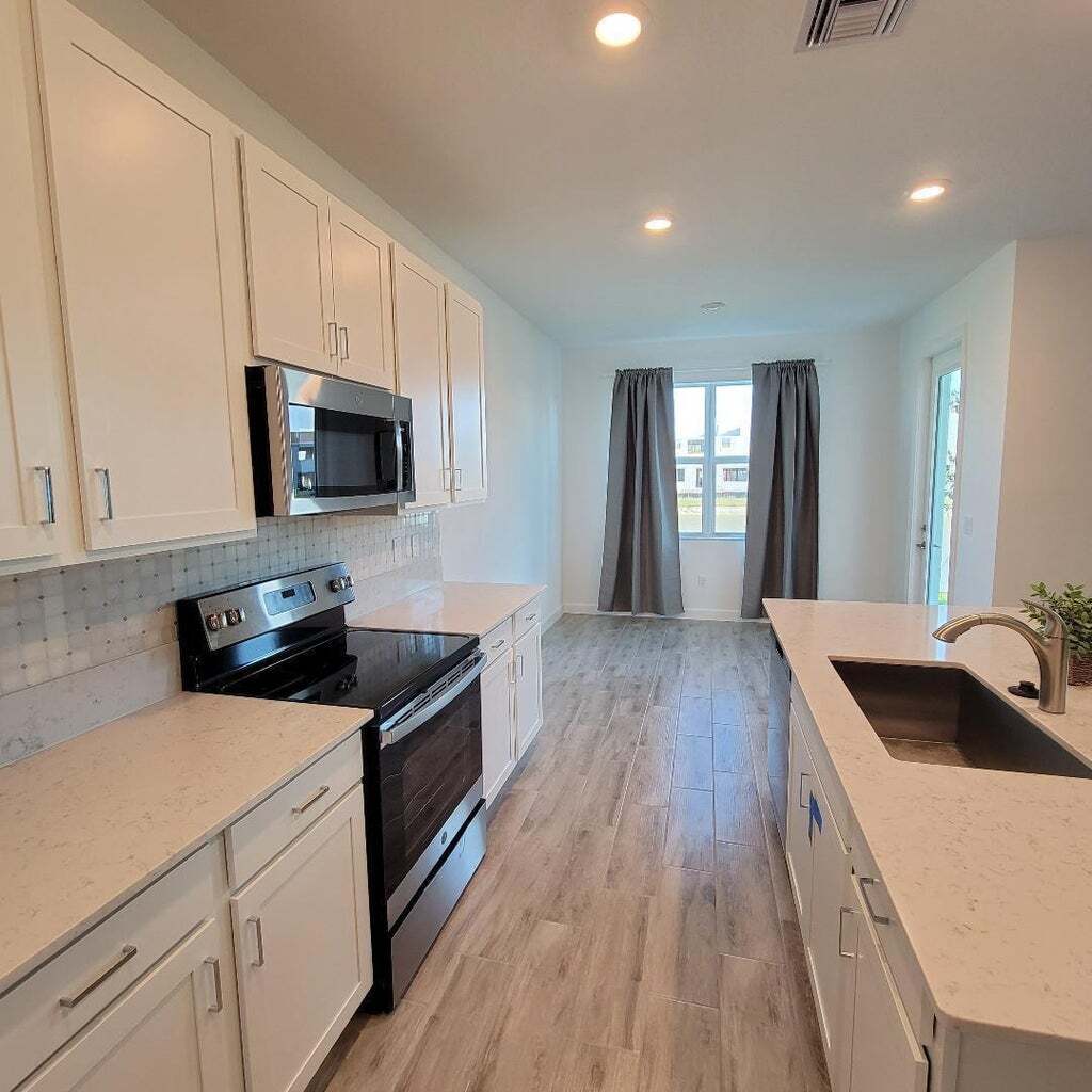 Building Photo - 8978 Zevon Ct