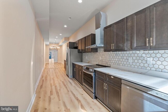 Building Photo - 919 Stiles St