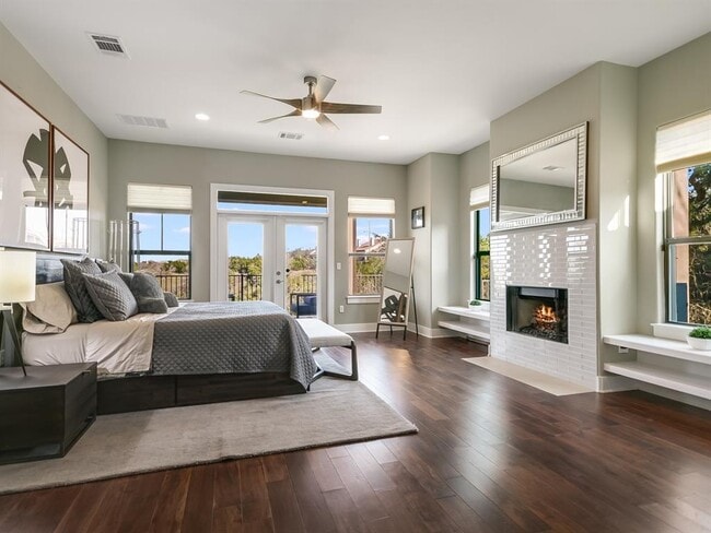 Building Photo - 8200 Southwest Pkwy