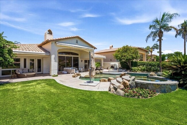 Building Photo - 78905 Mission Dr W