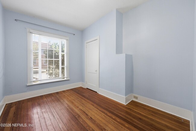 Building Photo - 3649 Walsh St