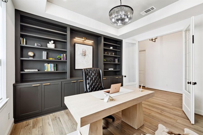 Building Photo - 20726 Via Giulia Ct