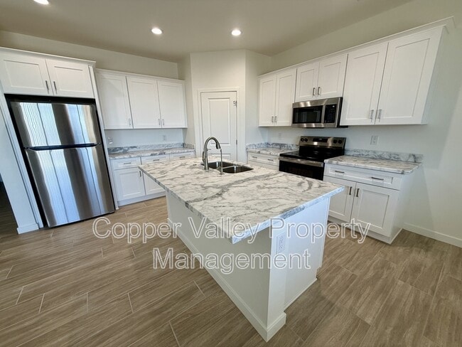 Building Photo - 40516 N 3rd Ave