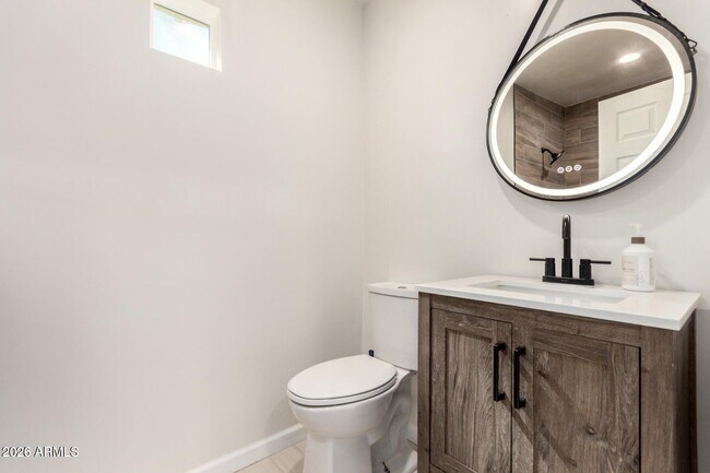 Building Photo - 510 N 10th St