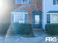 Building Photo - 100 Kristin Dr