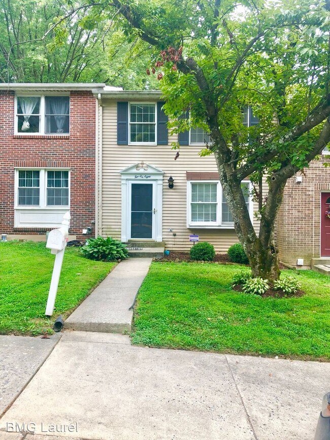 3 br, 2 bath House 10108 Watkins Mill Pl 10108 Watkins Mill Pl Gaithersburg MD 20886