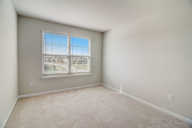 Building Photo - 702 Station Blvd