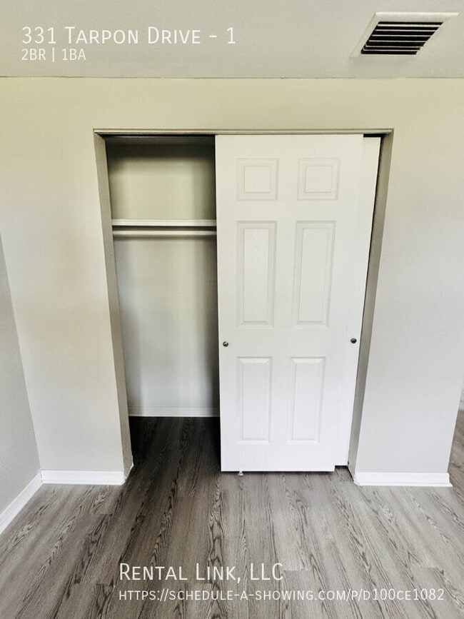 Building Photo - 331 Tarpon Dr