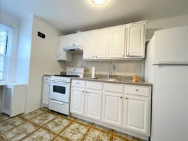 Building Photo - 2545 32nd St