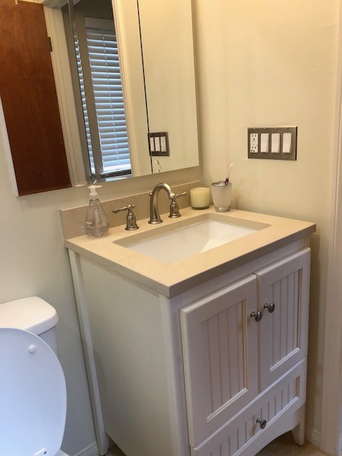 Building Photo - 820 Bank St